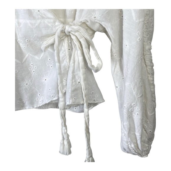 ZARA White Eyelet Cutout Long Sleeve True Wrap Top Shirt Size Small - Picture 6 of 10